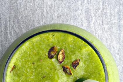 Revitalize Your Body: The Ultimate Guide to Green Detox Smoothies