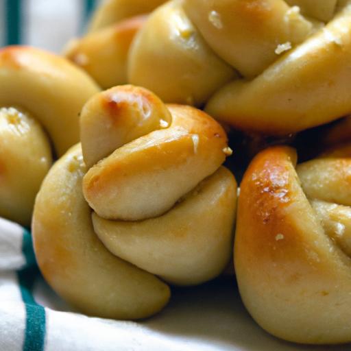 Mastering Garlic Knots from scratch: A Savory Homemade Delight