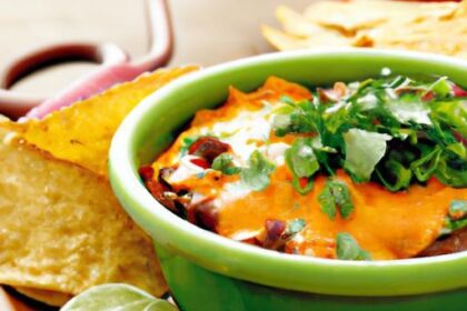 Savory Nacho Dip with Ground Beef: A Game Day Favorite