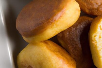 Golden Bites: The Irresistible Charm of Pan de Yuca