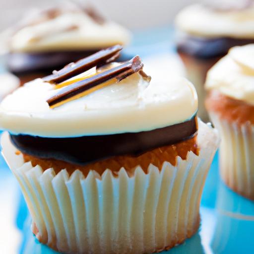 Delectable Boston Cream Pie Cupcakes: A Classic Twist