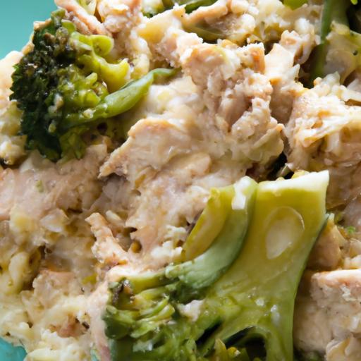 Hearty Chicken Broccoli Rice Casserole: Easy Family Feast