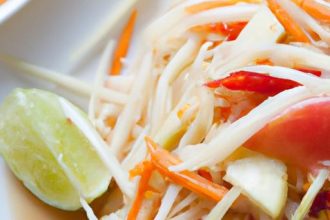 Crunchy Delight: The Zesty World of Green Papaya Salad